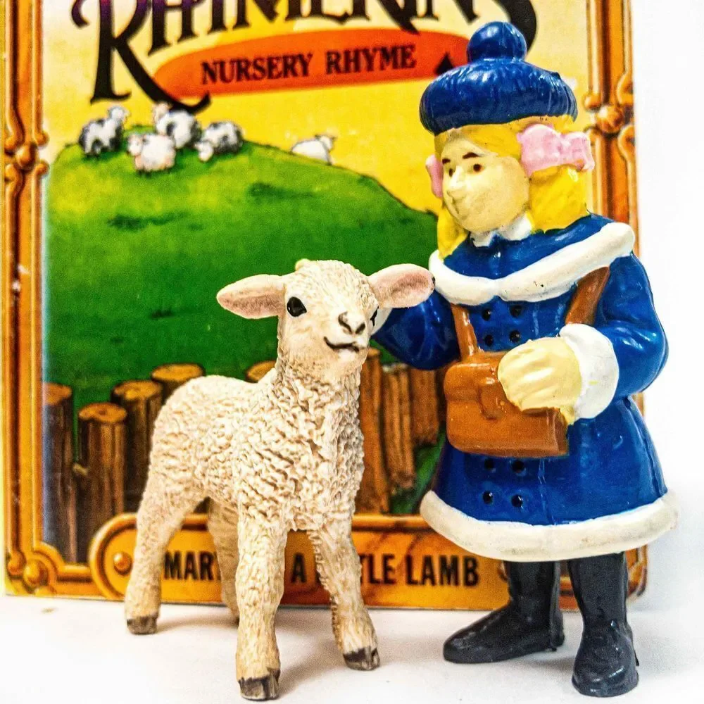 Rhymekins Fairy Tale Mary Had a Little Lamb Book & Action Figures 1988